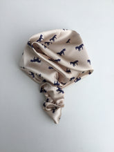 Oyster / Navy Horse Silk Pocket Square